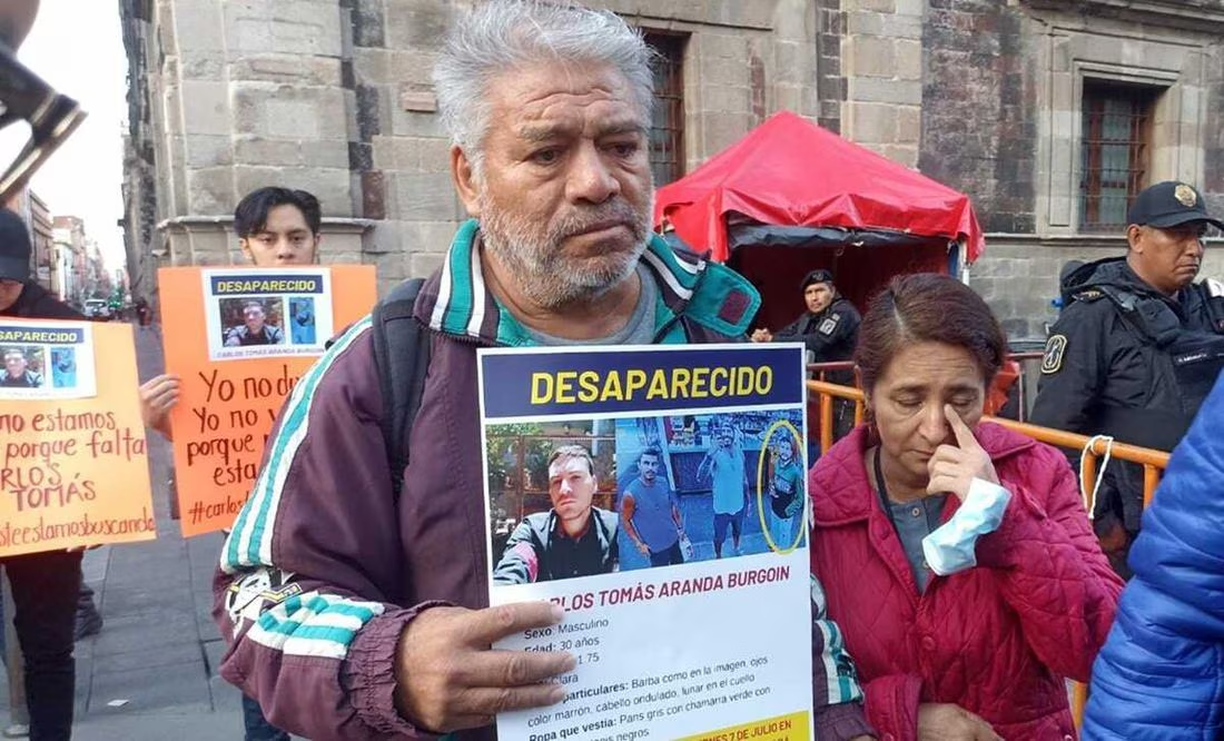 Familiares de Aranda protestaron en Palacio Nacional por la inactividad del gobierno canadiense